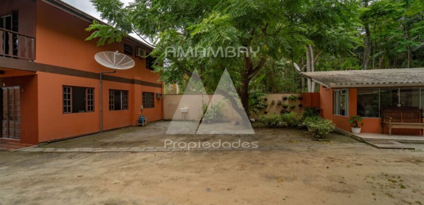 A0253  CHALET EN BALNEARIO CAMBORIÚ, PRAIA DO ESTALEIRO – ALQUILER POR TEMPORADA