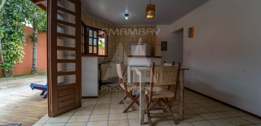 A0253  CHALET EN BALNEARIO CAMBORIÚ, PRAIA DO ESTALEIRO – ALQUILER POR TEMPORADA