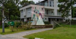 A0254 DEPARTAMENTO EN BALNEARIO CAMBORIU, PRAIA DO ESTALEIRO – ALQUILER POR TEMPORADA