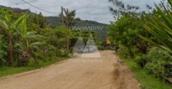 A0251 CHALET EN BALNEARIO CAMBORIÚ, PRAIA DO ESTALEIRO – ALQUILER POR TEMPORADA
