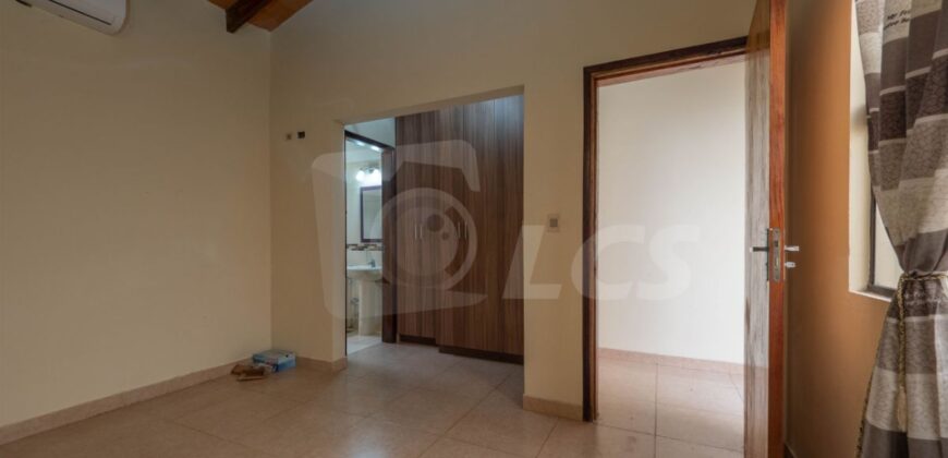 A0105 ALQUILO CASA EN LAMBARÉ, BARRIO VALLE YVATE