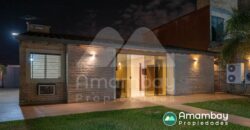 0319 CASA EN LAMBARÉ, ZONA YACHT Y GOLF CLUB PYO.