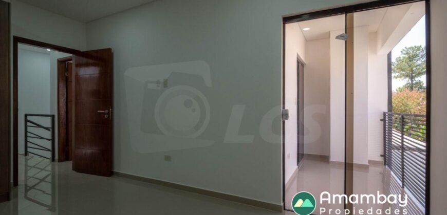 0353 DÚPLEX A ESTRENAR EN LAMBARÉ, BARRIO SANTO DOMINGO