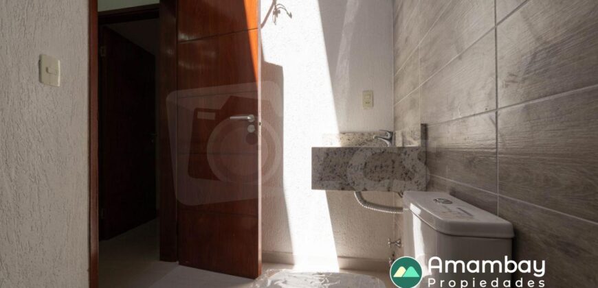 0353 DÚPLEX A ESTRENAR EN LAMBARÉ, BARRIO SANTO DOMINGO