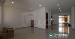 0353 DÚPLEX A ESTRENAR EN LAMBARÉ, BARRIO SANTO DOMINGO