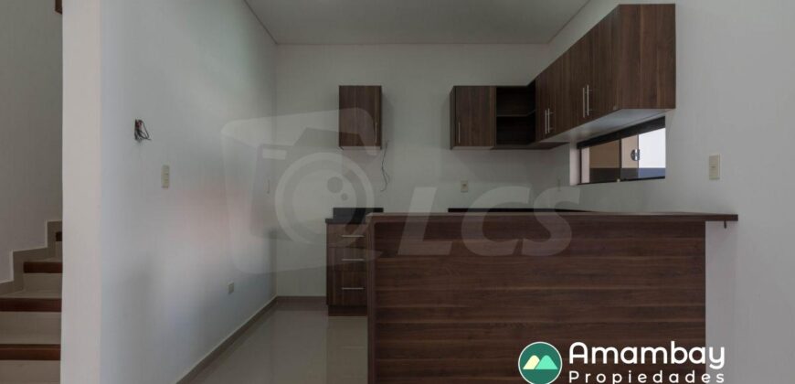 0353 DÚPLEX A ESTRENAR EN LAMBARÉ, BARRIO SANTO DOMINGO