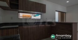 0353 DÚPLEX A ESTRENAR EN LAMBARÉ, BARRIO SANTO DOMINGO