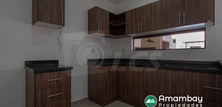 0353 DÚPLEX A ESTRENAR EN LAMBARÉ, BARRIO SANTO DOMINGO