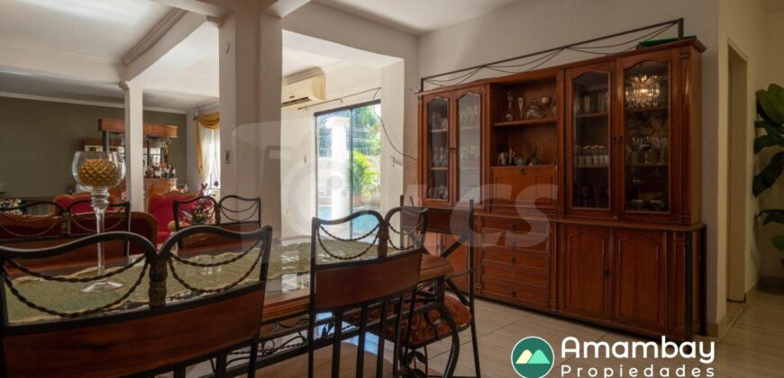 0349 CASA EN BARRIO OBRERO, A POCOS MINUTOS DEL CENTRO DE ASUNCIÓN