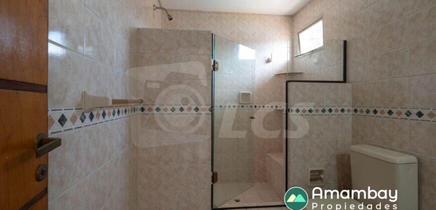 A0269 ALQUILO CASA EN BARRIO SAN CRISTOBAL, ZONA AVDA. MARISCAL LÓPEZ