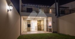 0160 DUPLEX EN LAMBARÉ, BARRIO PARQUES DEL YACHT