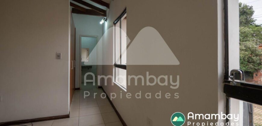 A0270 ALQUILO DÚPLEX EN LAMBARÉ, BARRIO VALLE APU´A