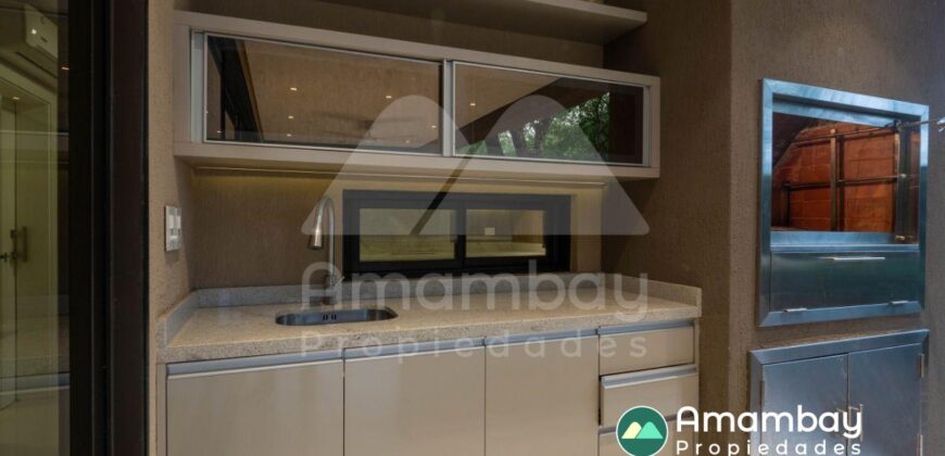 A0287 ALQUILO TRIPLEX EN LAMBARÉ, BARRIO PARQUES DEL YACHT