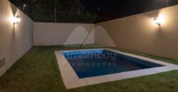 0160 DUPLEX EN LAMBARÉ, BARRIO PARQUES DEL YACHT