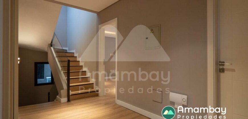 A0287 ALQUILO TRIPLEX EN LAMBARÉ, BARRIO PARQUES DEL YACHT