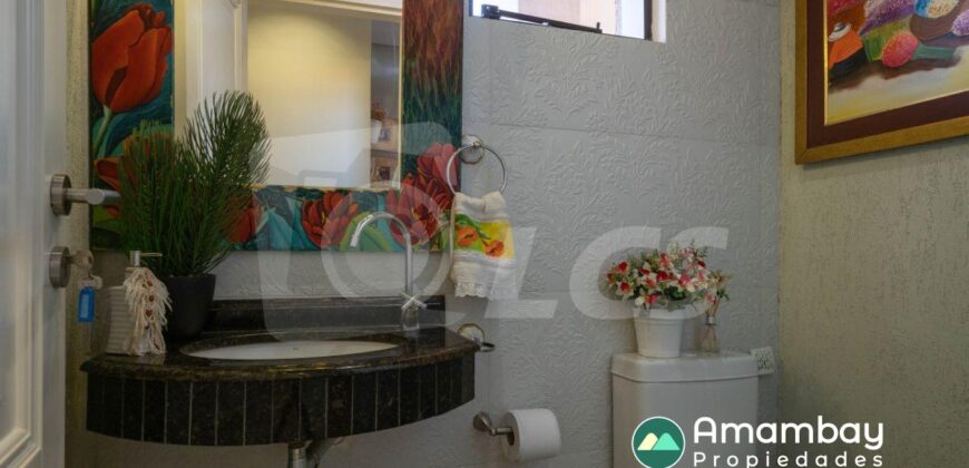 0363 RESIDENCIA EN LAMBARÉ, BARRIO PARQUES DEL YACHT