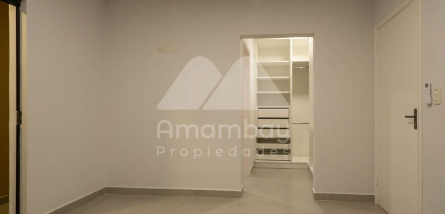 0160 DUPLEX EN LAMBARÉ, BARRIO PARQUES DEL YACHT