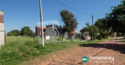 0360 TERRENO EN LAMBARÉ, ZONA COLEGIO SEK