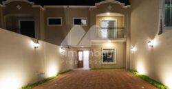 0160 DUPLEX EN LAMBARÉ, BARRIO PARQUES DEL YACHT