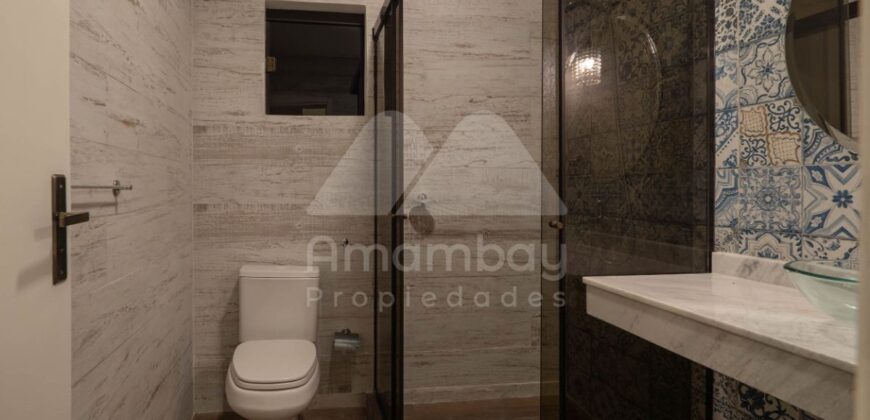 0160 DUPLEX EN LAMBARÉ, BARRIO PARQUES DEL YACHT