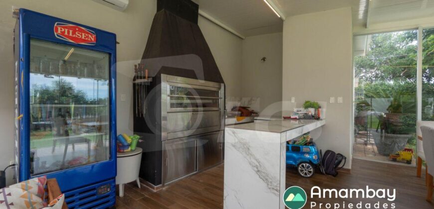 0358 CASA EN BARRIO OBRERO, ZONA AVDA. FÉLIX BOGADO