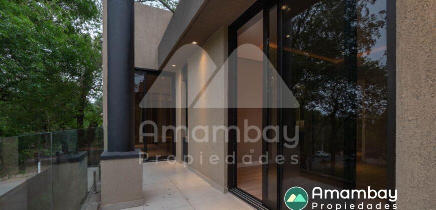 A0287 ALQUILO TRIPLEX EN LAMBARÉ, BARRIO PARQUES DEL YACHT