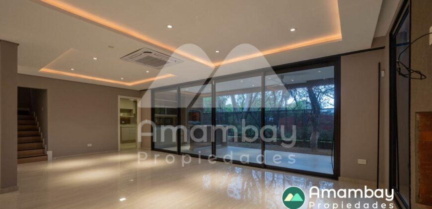 A0287 ALQUILO TRIPLEX EN LAMBARÉ, BARRIO PARQUES DEL YACHT