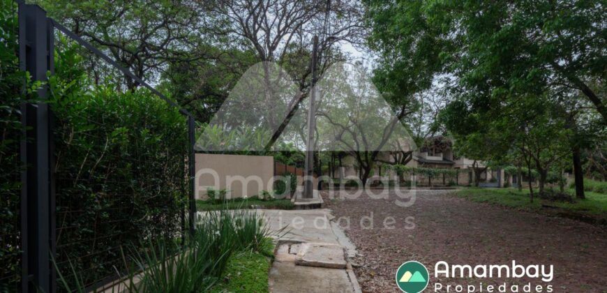 A0287 ALQUILO TRIPLEX EN LAMBARÉ, BARRIO PARQUES DEL YACHT