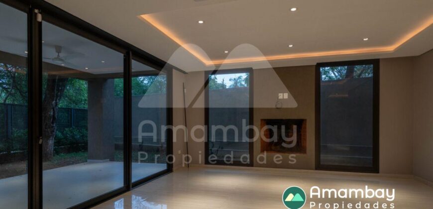 A0287 ALQUILO TRIPLEX EN LAMBARÉ, BARRIO PARQUES DEL YACHT