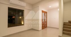 0160 DUPLEX EN LAMBARÉ, BARRIO PARQUES DEL YACHT