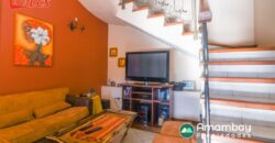 0909 RESIDENCIA EN BARRIO MBURUCUYA, ZONA AVDA. PRIMER PRESIDENTE