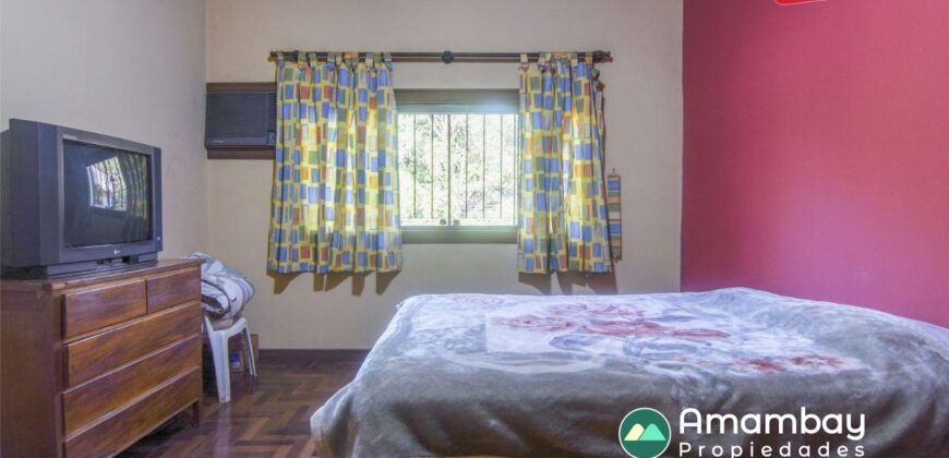 0909 RESIDENCIA EN BARRIO MBURUCUYA, ZONA AVDA. PRIMER PRESIDENTE