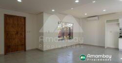 A0285 ALQUILO DÚPLEX EN LAMBARÉ, ZONA YACHT Y GOLF CLUB