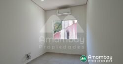 A0285 ALQUILO DÚPLEX EN LAMBARÉ, ZONA YACHT Y GOLF CLUB