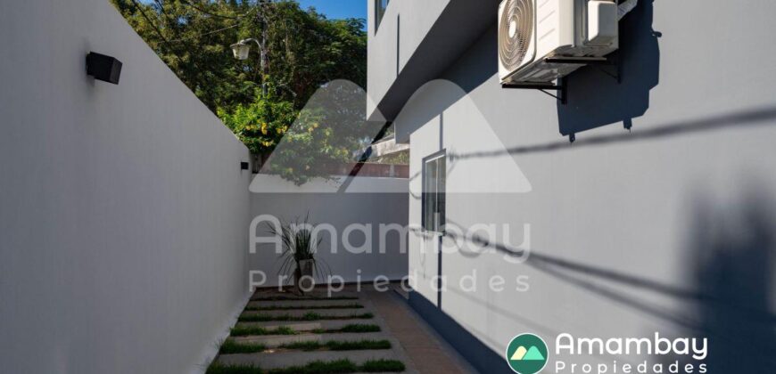 A0285 ALQUILO DÚPLEX EN LAMBARÉ, ZONA YACHT Y GOLF CLUB