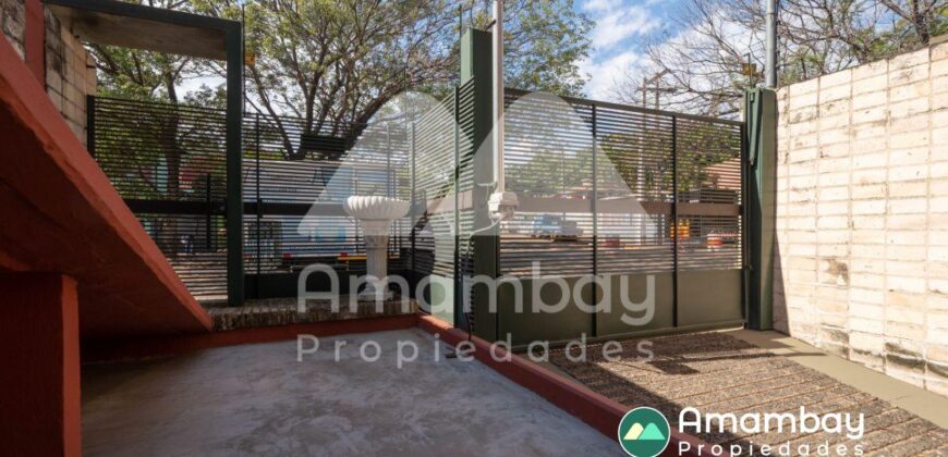 0374 DÚPLEX EN LAMBARÉ, BARRIO SAN RAFAEL