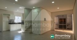 A0285 ALQUILO DÚPLEX EN LAMBARÉ, ZONA YACHT Y GOLF CLUB