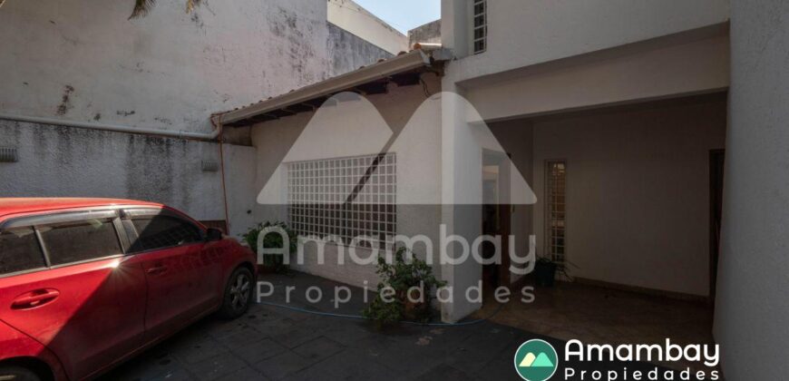 0380 CASA EN BARRIO RECOLETA, ZONA AVDA. REPÚBLICA ARGENTINA