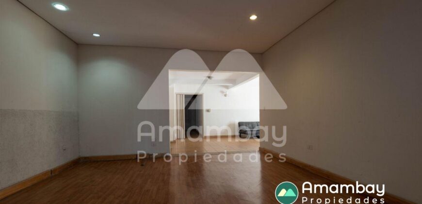 0380 CASA EN BARRIO RECOLETA, ZONA AVDA. REPÚBLICA ARGENTINA