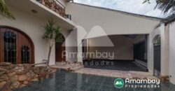 A0286 ALQUILO CASA EN BARRIO REPUBLICANO, ZONA AVDA. FÉLIX BOGADO