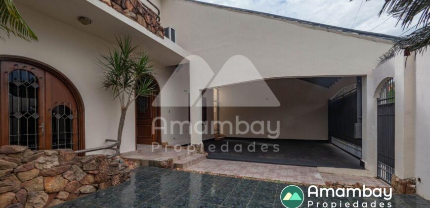 A0286 ALQUILO CASA EN BARRIO REPUBLICANO, ZONA AVDA. FÉLIX BOGADO
