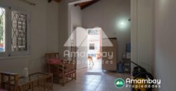 0381 CASA EN BARRIO SANTA LIBRADA, ZONA AVDA. PERÓN