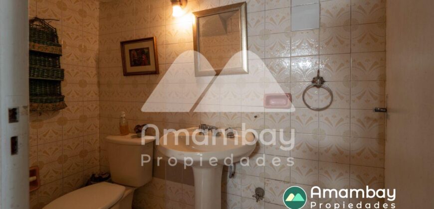0380 CASA EN BARRIO RECOLETA, ZONA AVDA. REPÚBLICA ARGENTINA