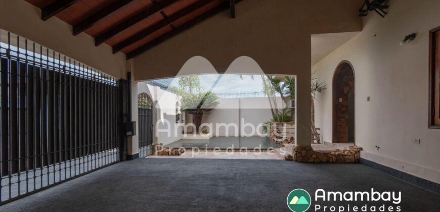 A0286 ALQUILO CASA EN BARRIO REPUBLICANO, ZONA AVDA. FÉLIX BOGADO