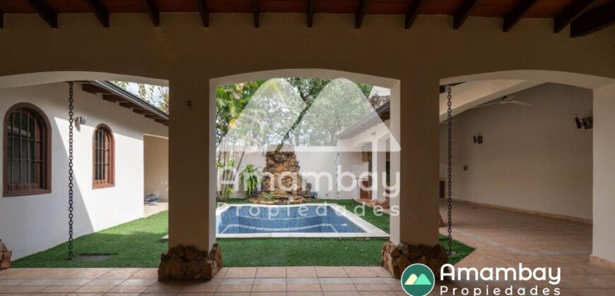 A0286 ALQUILO CASA EN BARRIO REPUBLICANO, ZONA AVDA. FÉLIX BOGADO