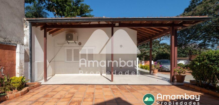 0381 CASA EN BARRIO SANTA LIBRADA, ZONA AVDA. PERÓN