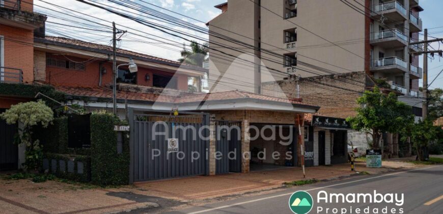 0377 CASA EN BARRIO CARMELITAS, ZONA SHOPPING DEL SOL