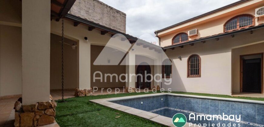 A0286 ALQUILO CASA EN BARRIO REPUBLICANO, ZONA AVDA. FÉLIX BOGADO
