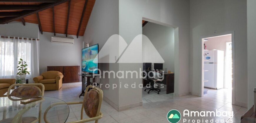 0381 CASA EN BARRIO SANTA LIBRADA, ZONA AVDA. PERÓN