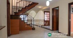 A0289 CASA EN BARRIO ITÁ ENRAMADA, ZONA AVDA. PERÓN
